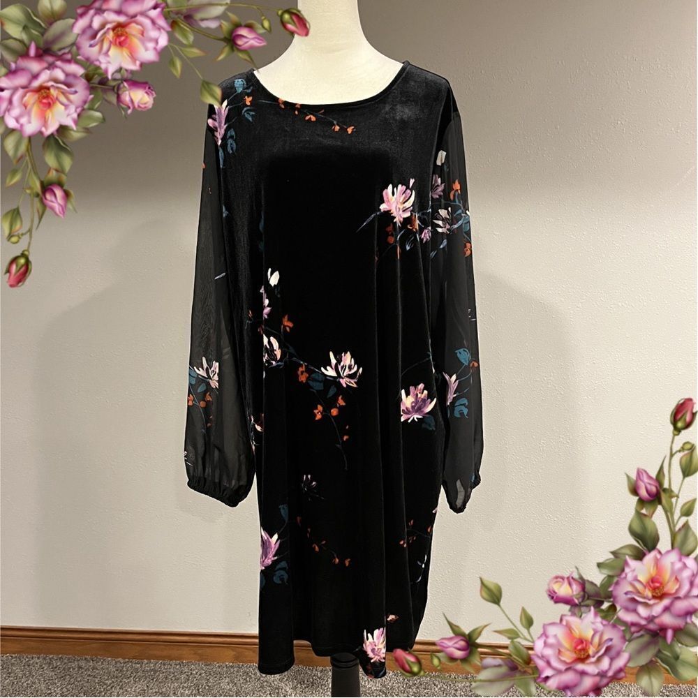 Ava & viv Scoop neck floral velvet long sleeve plus size dress‎